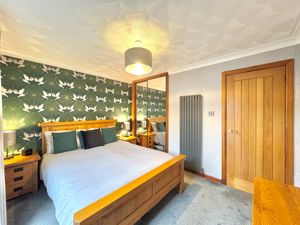 Photo 11- click for photo gallery